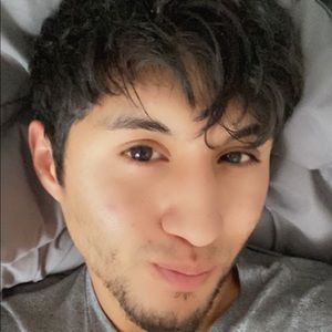 Meet your Posher, Tomas